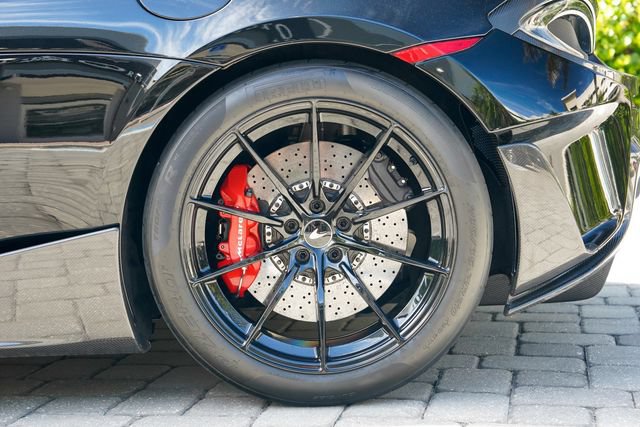 Used 2019 McLaren 600LT photo 17
