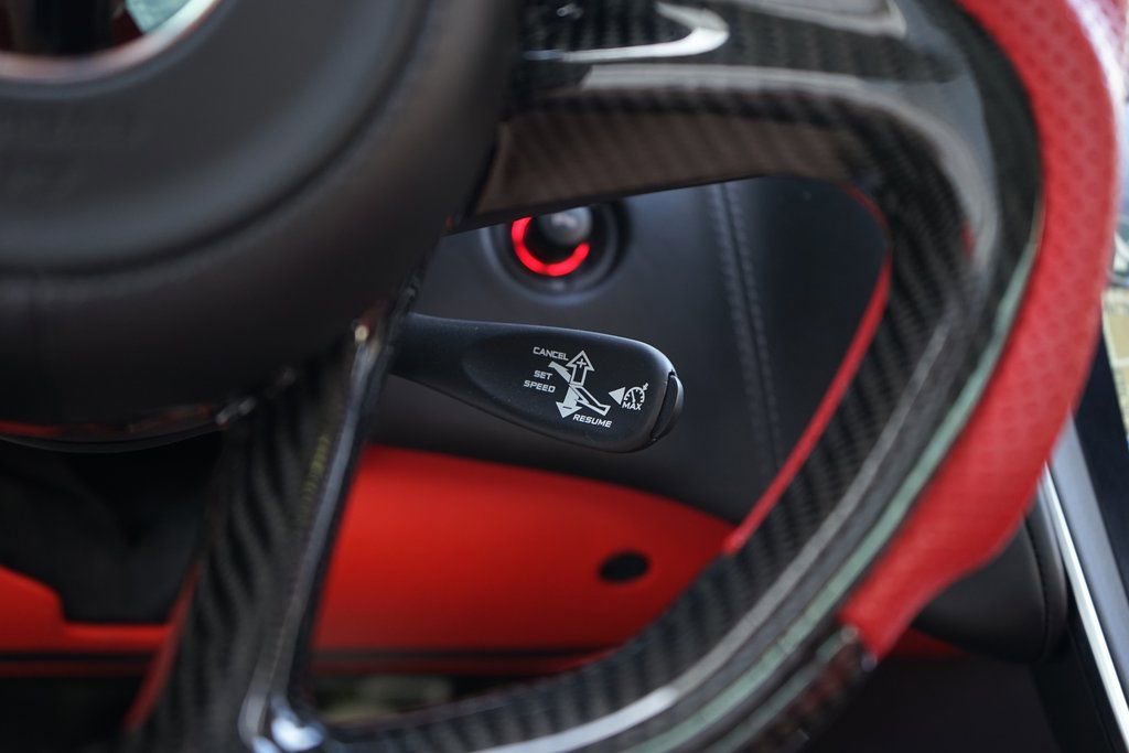 Used 2020 McLaren 600LT Spider photo 22