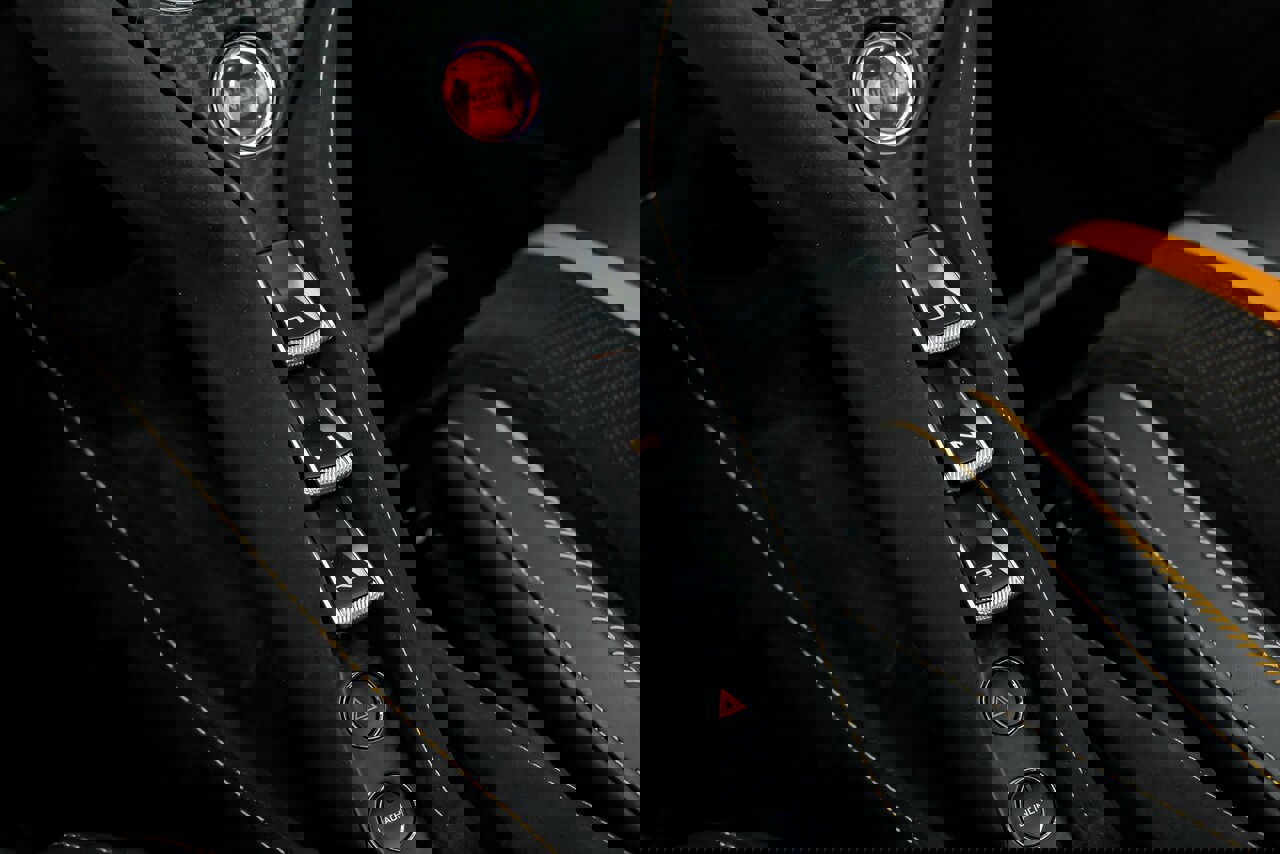 Used 2019 McLaren 720S Performance photo 37