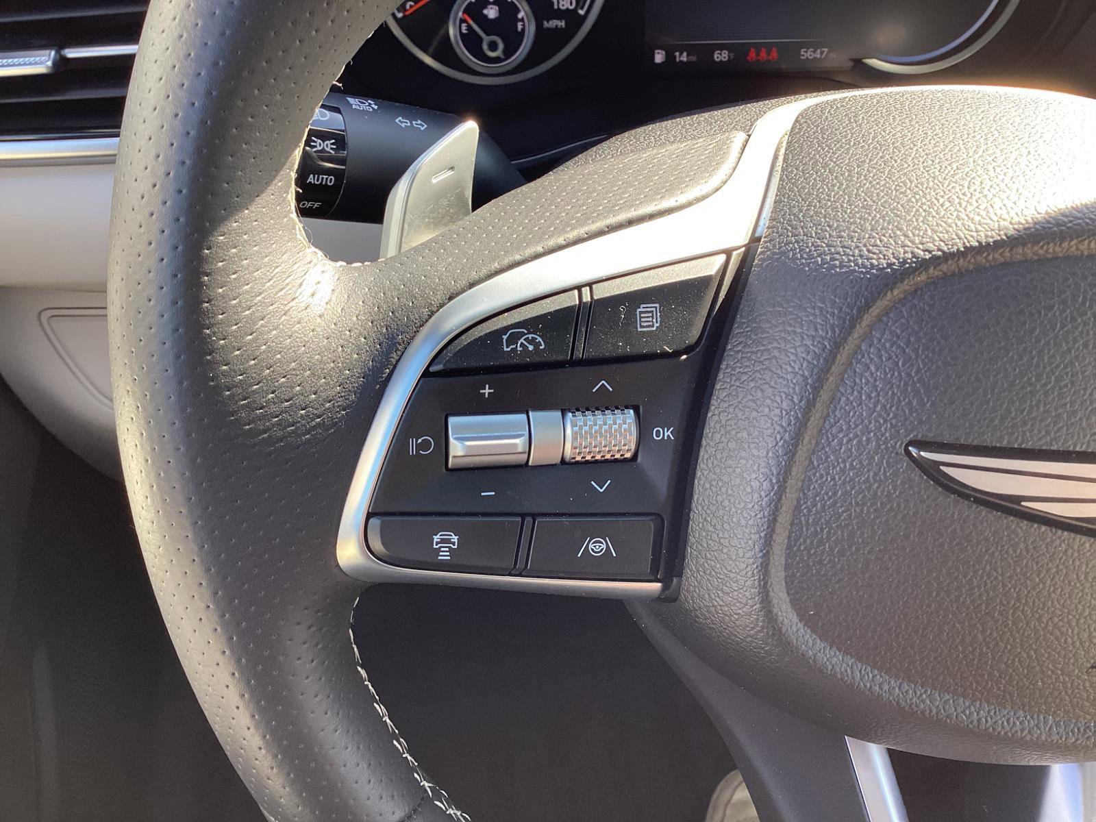 2025 Genesis G70 2.5T