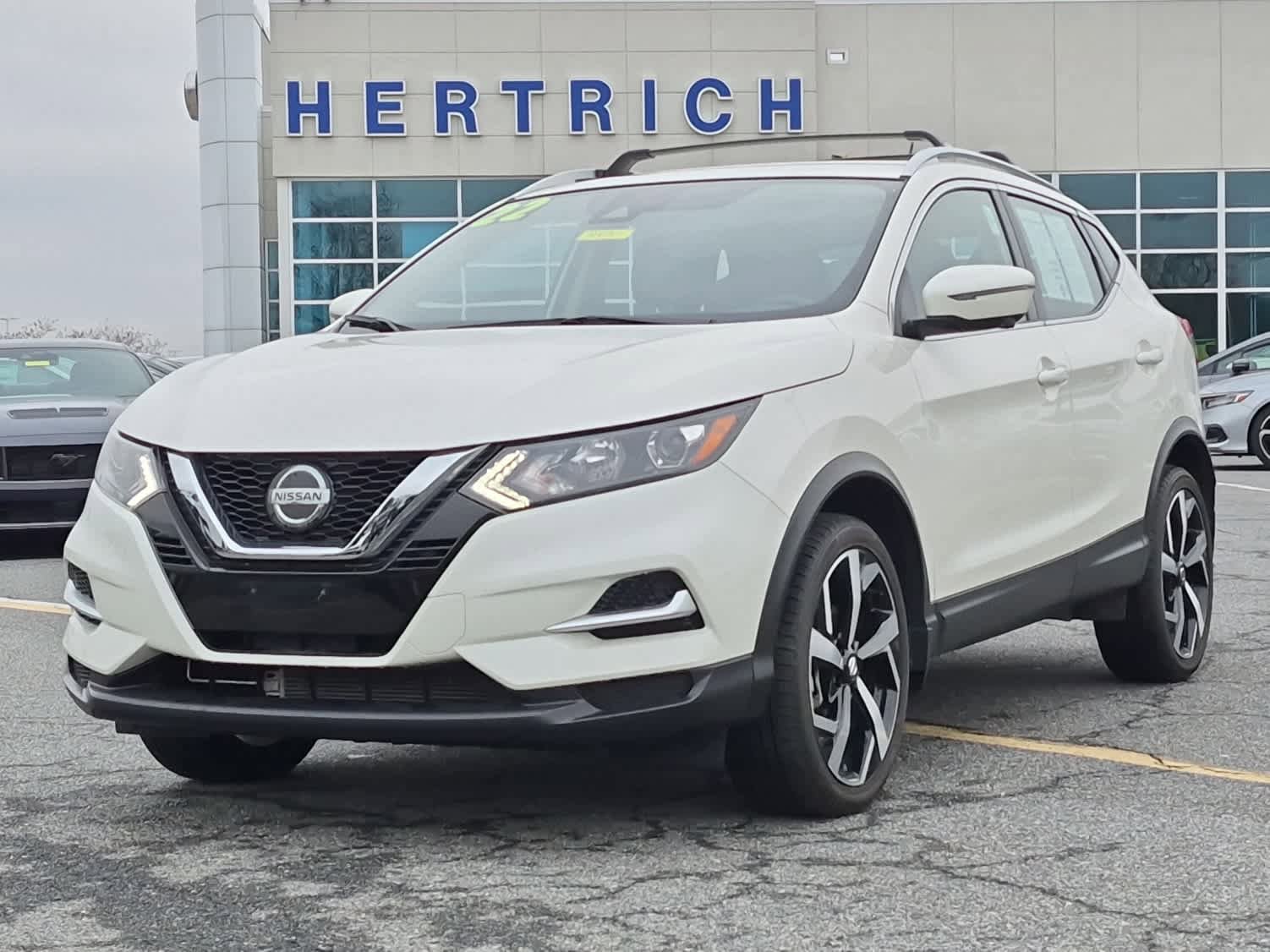 Used 2022 Nissan Rogue Sport SL