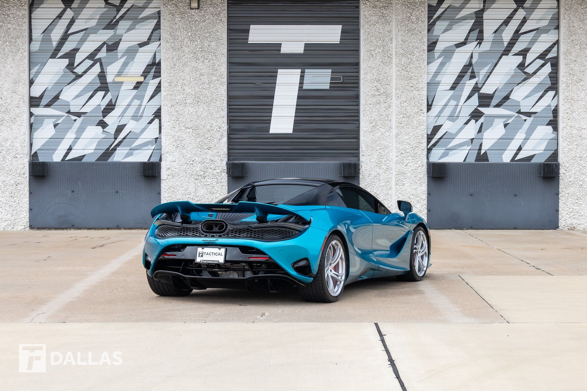 Used 2025 McLaren 750S Spider photo 15