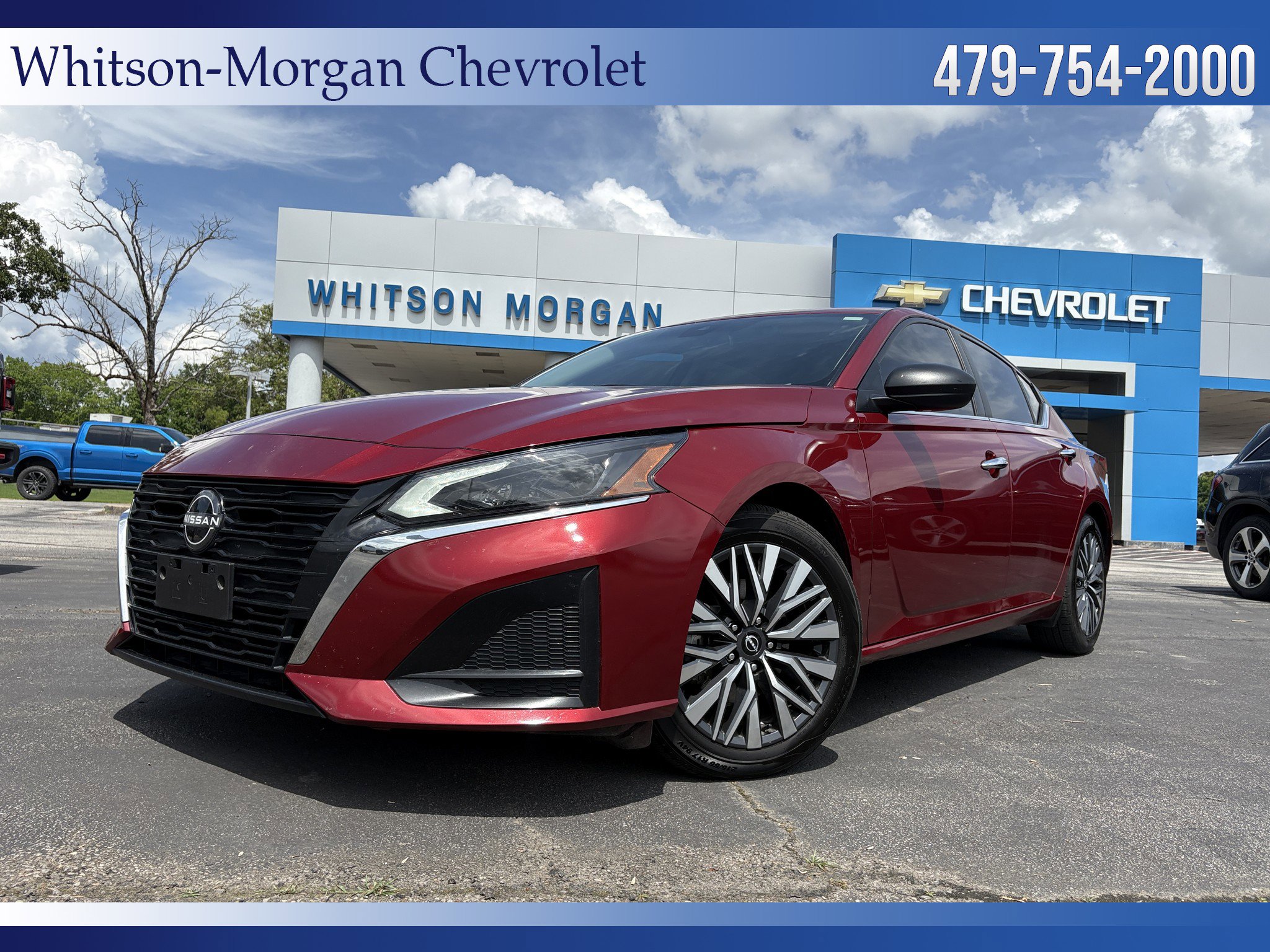 Used 2024 Nissan Altima 2.5 SV