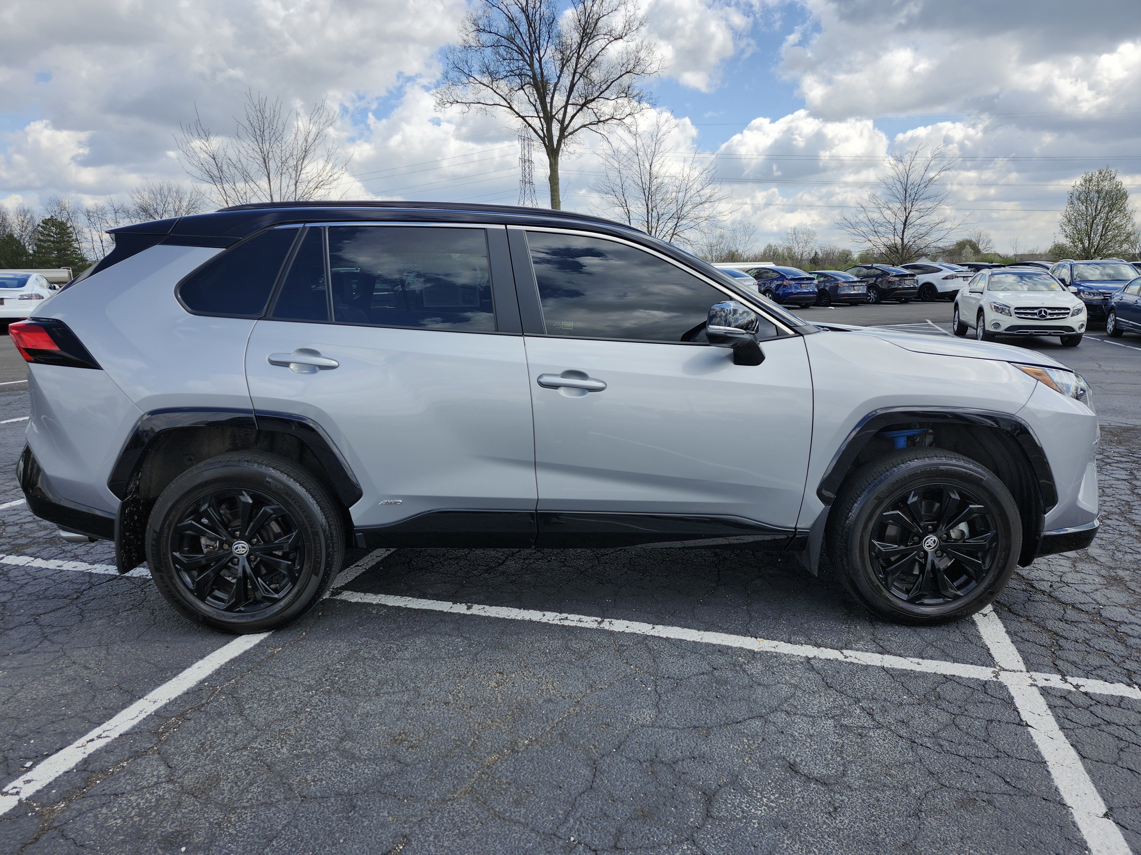 2024 Toyota Rav4 XSE