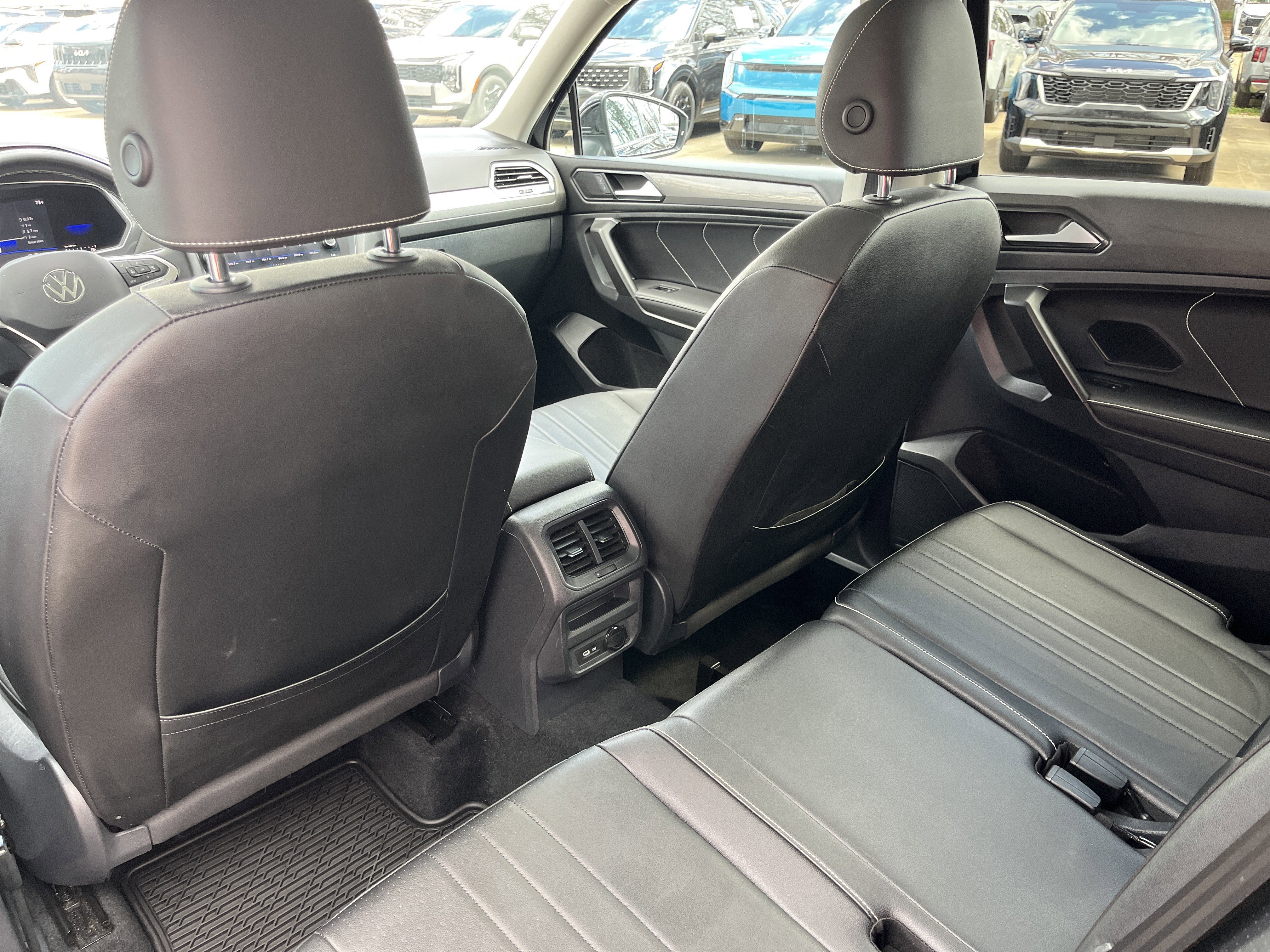 2023 Volkswagen Tiguan SE