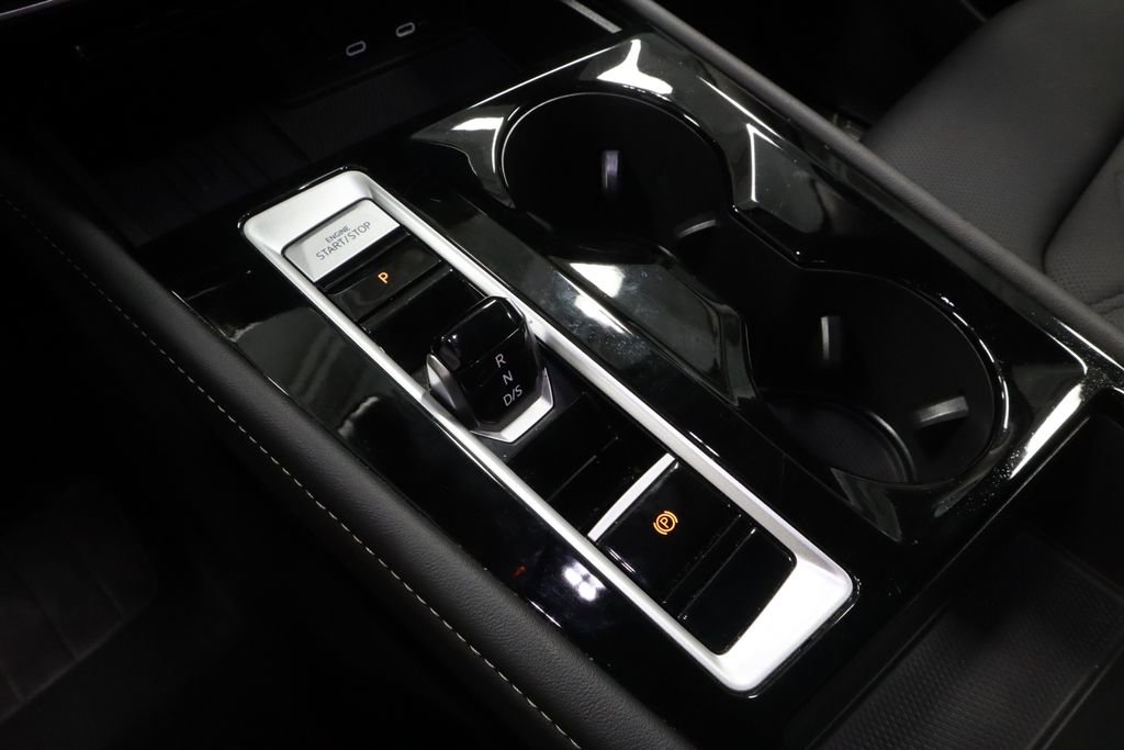 2025 Volkswagen Atlas SE