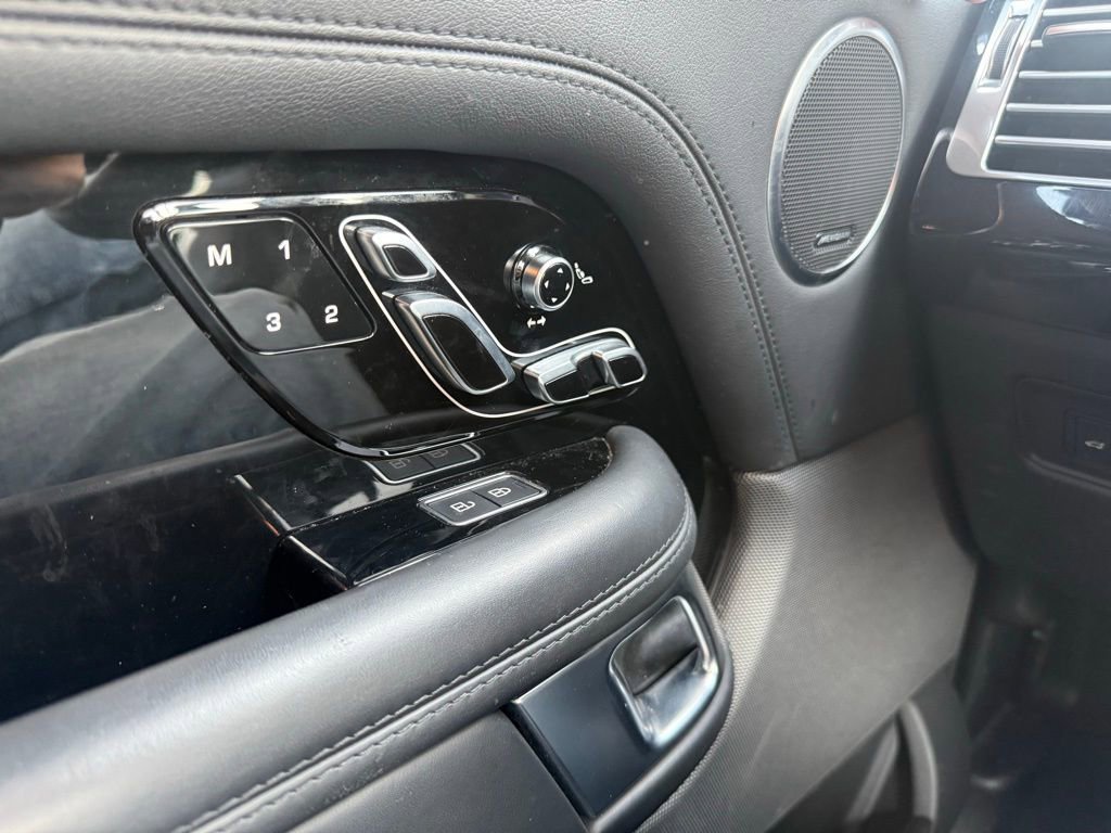 2021 Land Rover Range Rover P525 Westminster Edition LWB