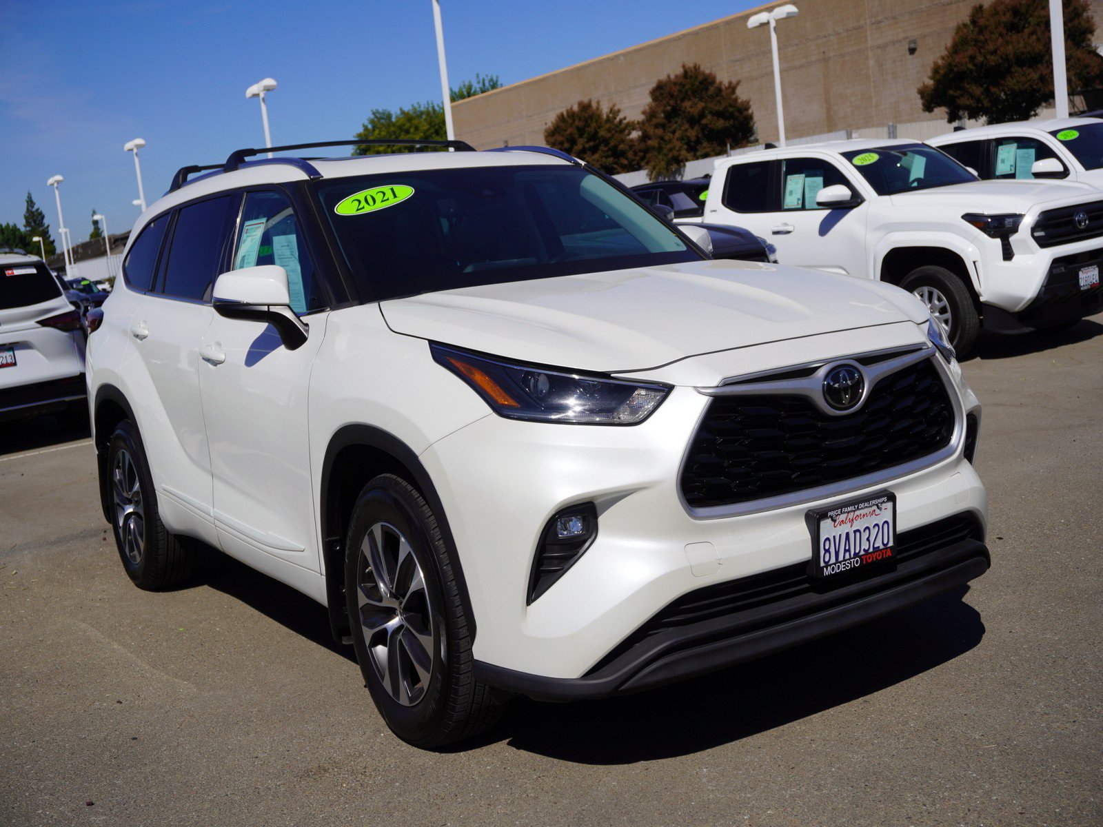 Used 2021 Toyota Highlander XLE