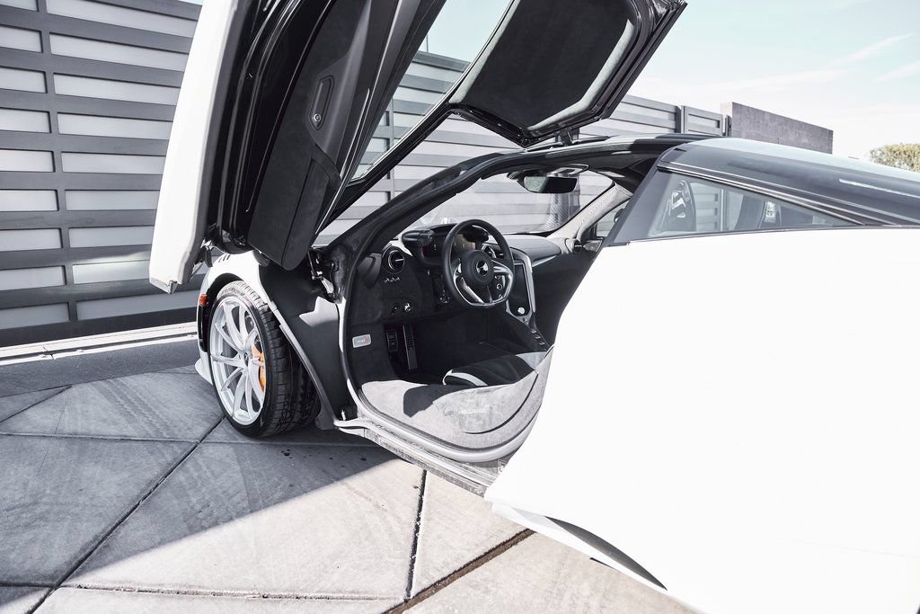 Used 2024 McLaren 750S photo 31