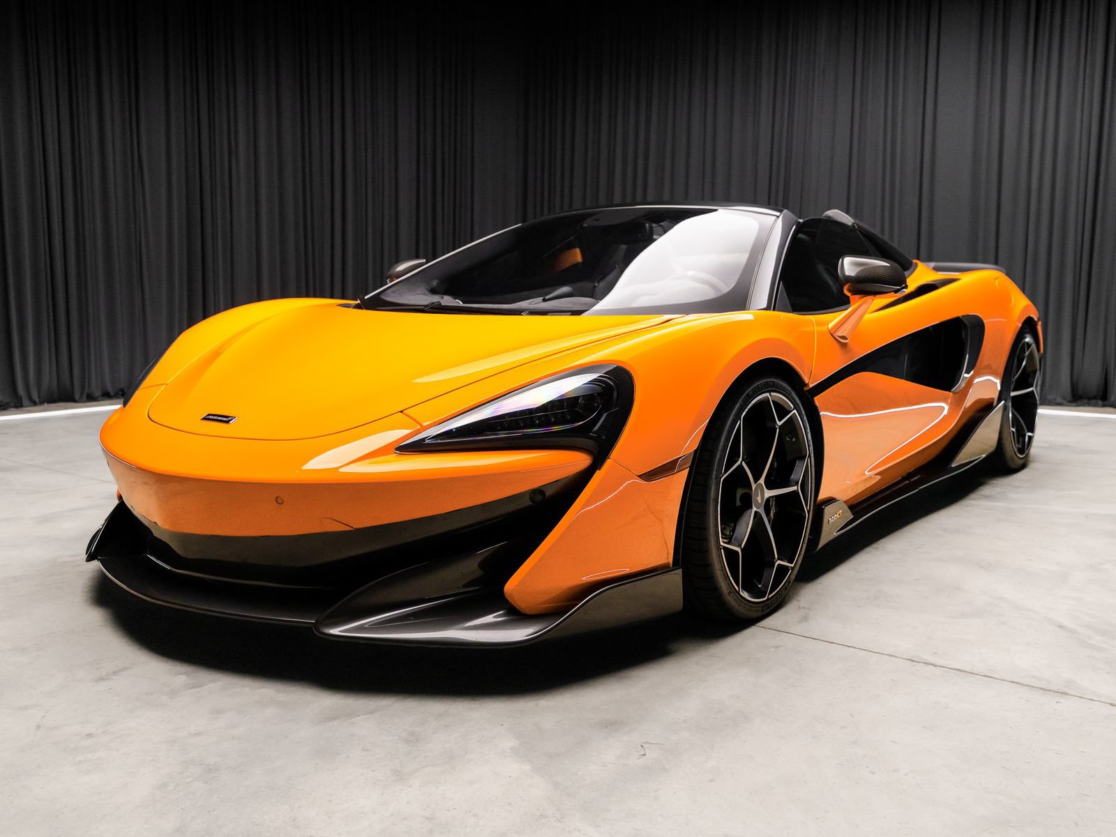 Used 2020 McLaren 600LT Spider photo 25