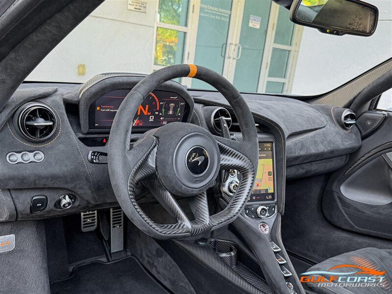 Used 2021 McLaren 765LT photo 14