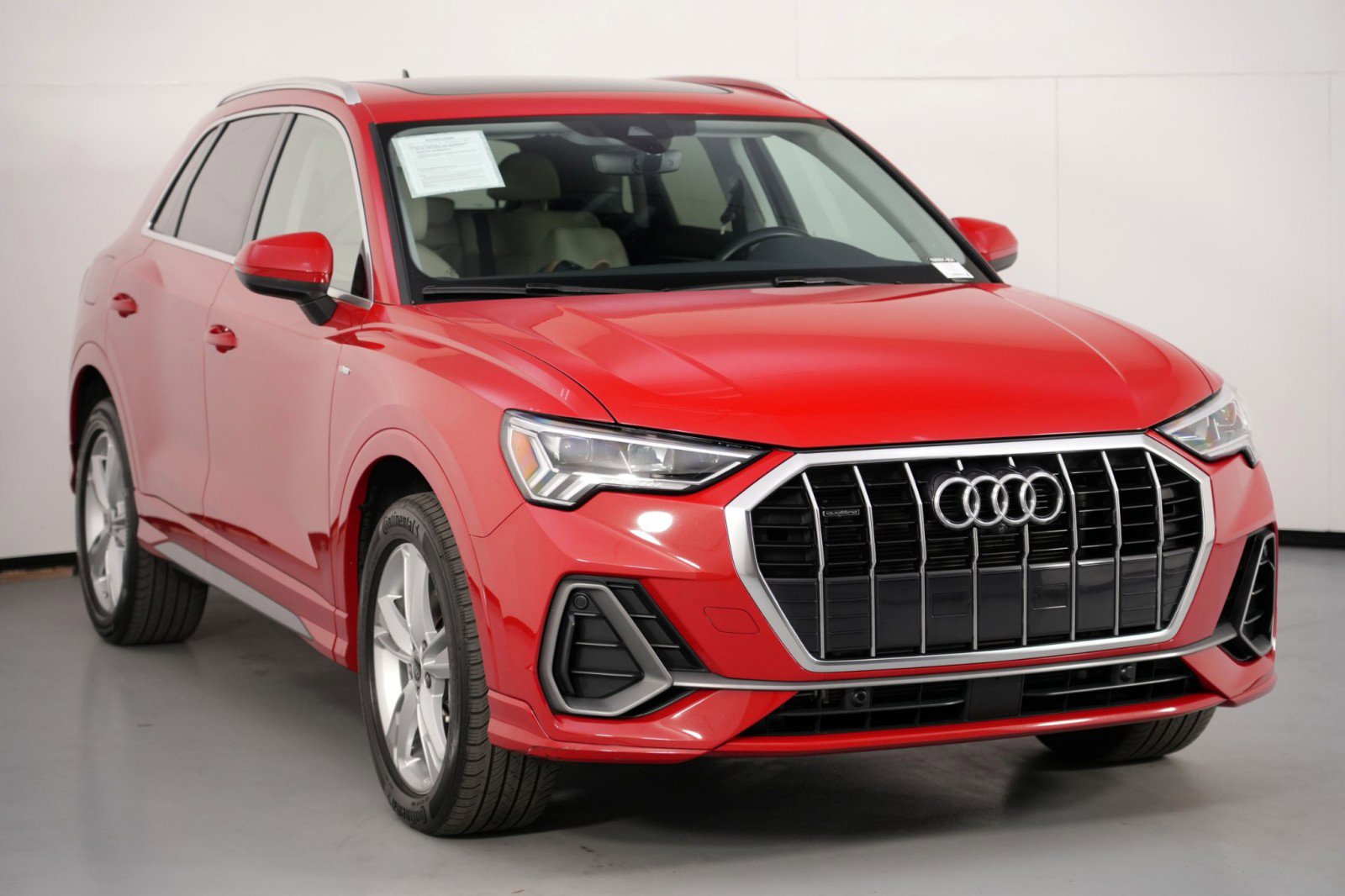 2023 Audi Q3 2.0T Premium Plus