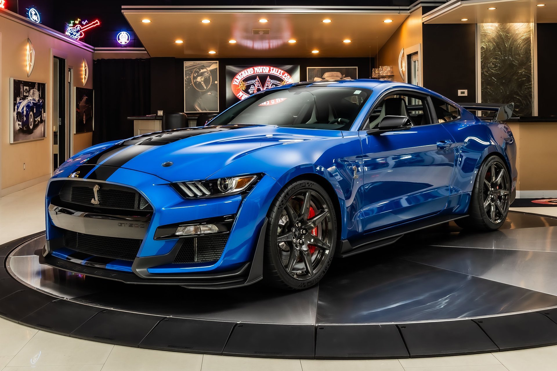 Used 2020 Ford Mustang Shelby GT500 w/ Carbon Fiber Track Pack