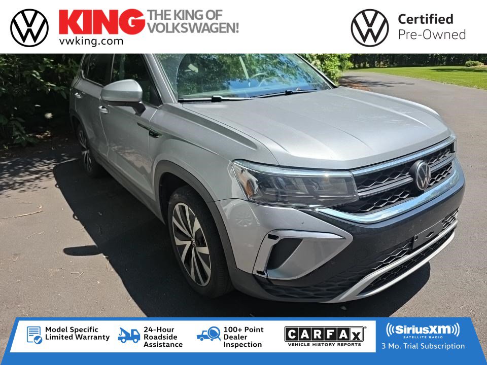 Used 2022 Volkswagen Taos SE w/ Panoramic Sunroof Package