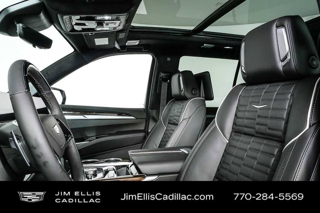 2026 Cadillac Escalade Platinum Sport