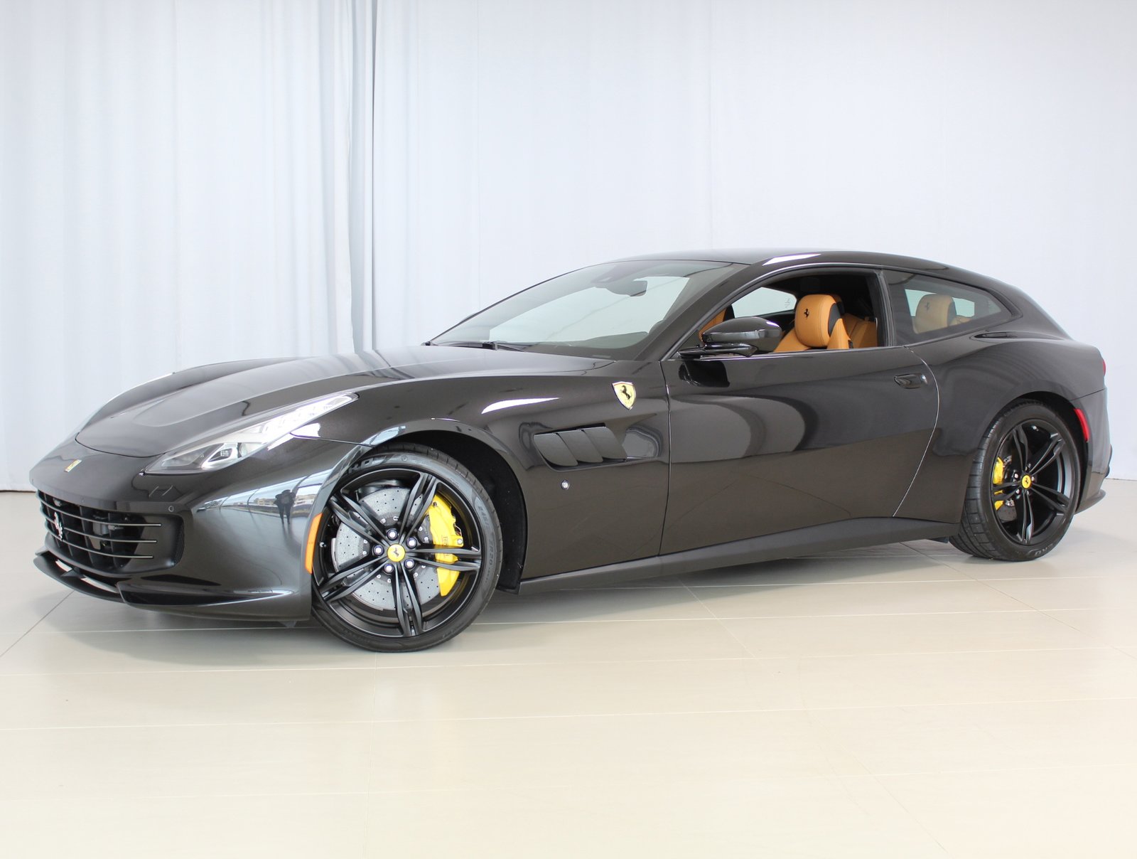 Ferrari gtc4lusso 3 9 AMT