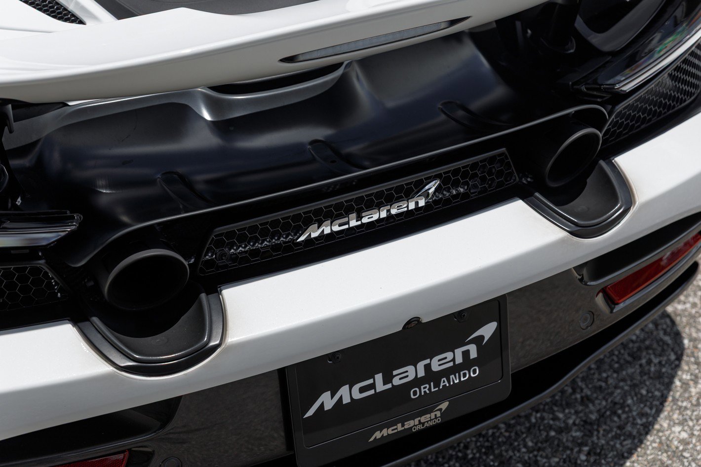 Used 2020 McLaren 720S Spider photo 16
