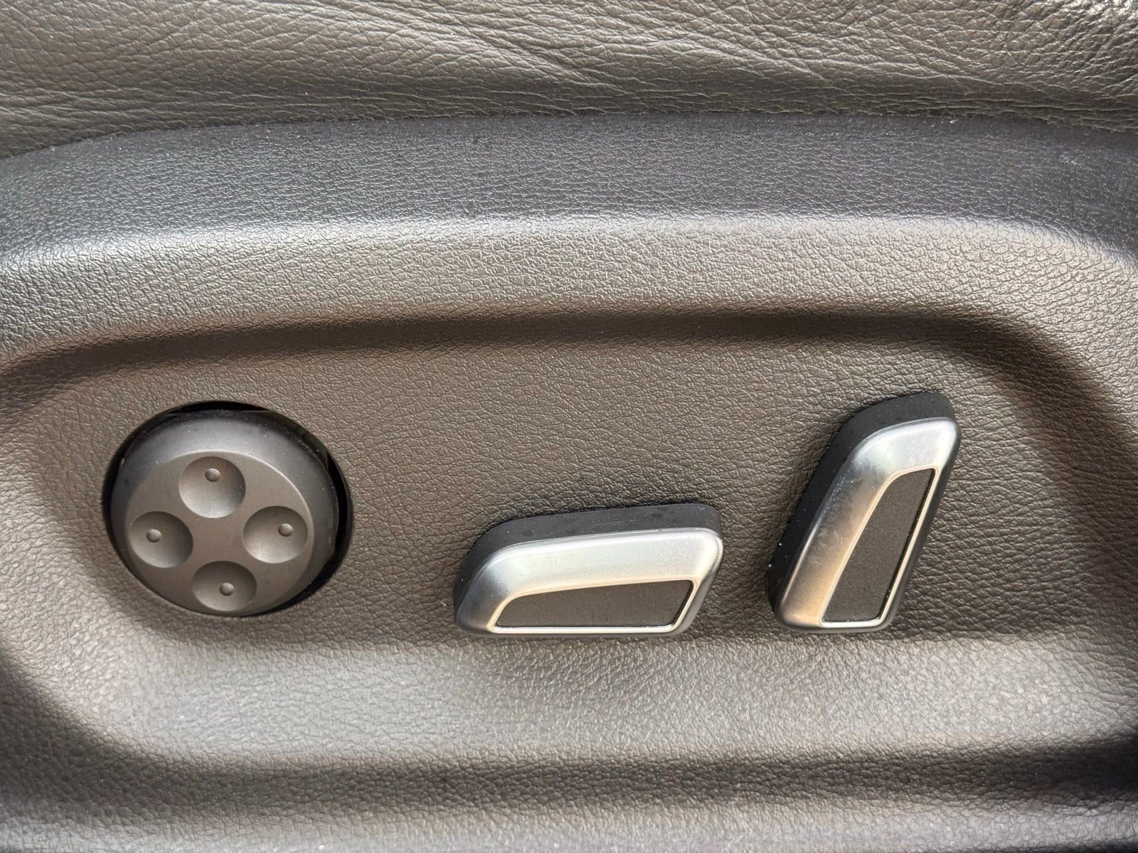 2017 Audi Q3 2.0T Premium