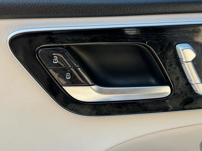 2022 Mercedes-Benz C 300 Sedan