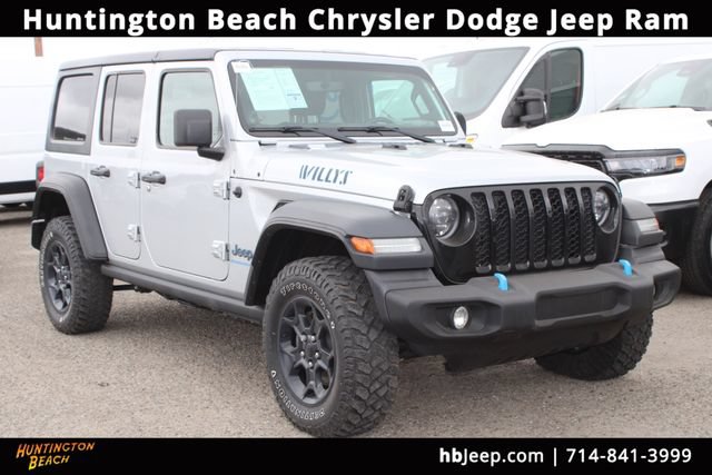 Used 2023 Jeep Wrangler Unlimited w/ Cold Weather Group