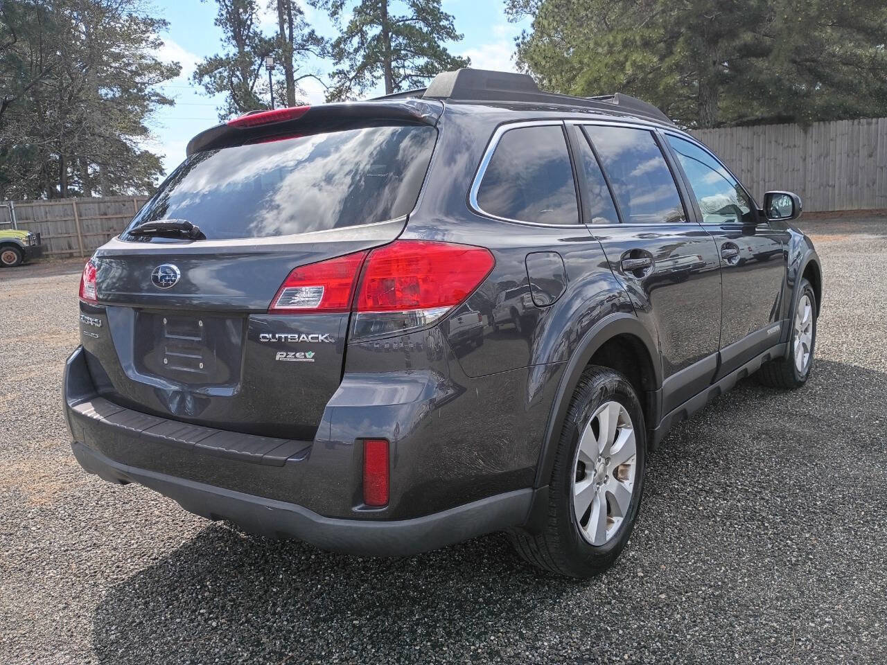 2012 Subaru Outback 2.5i Premium