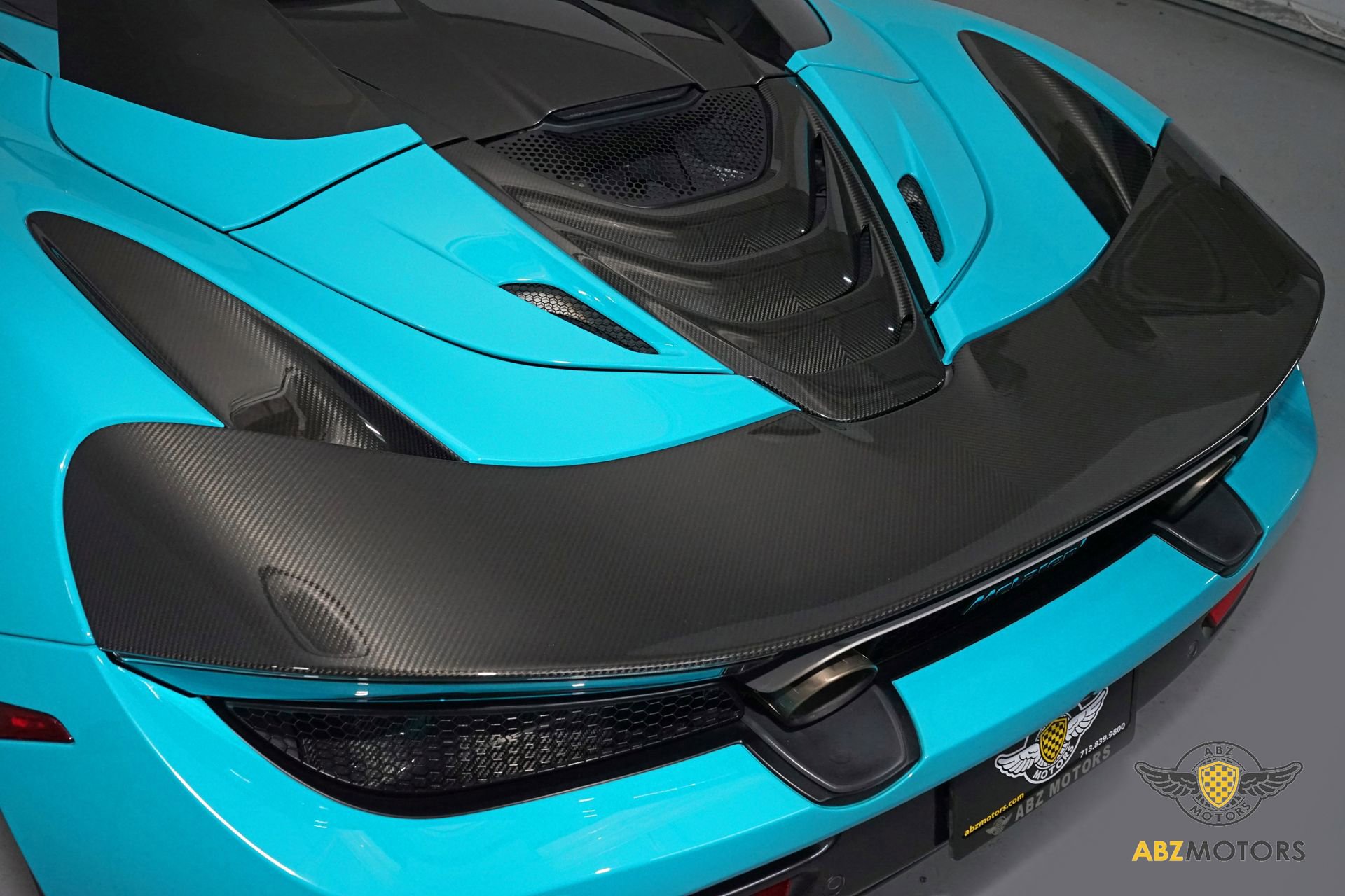 Used 2022 McLaren 720S Performance photo 9