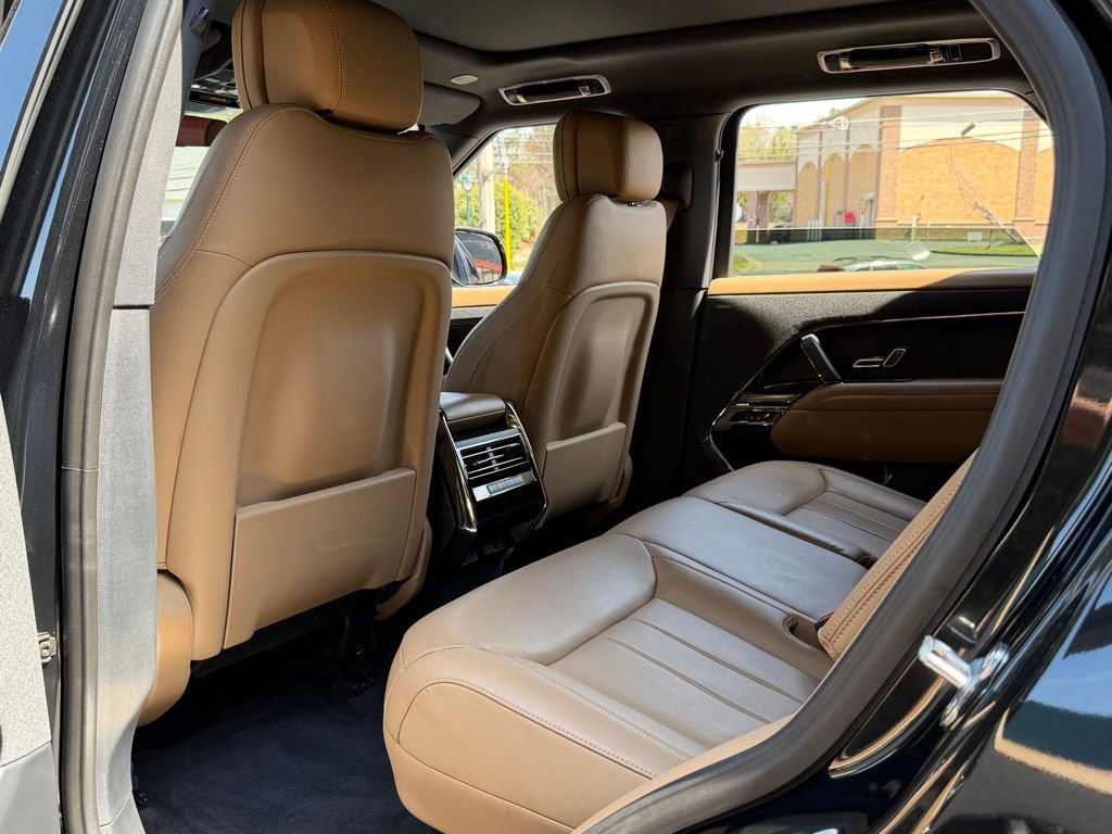 2023 Land Rover Range Rover Sport SE