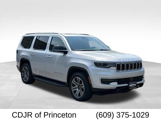 Used 2025 Jeep Wagoneer 4WD w/ Convenience Group I