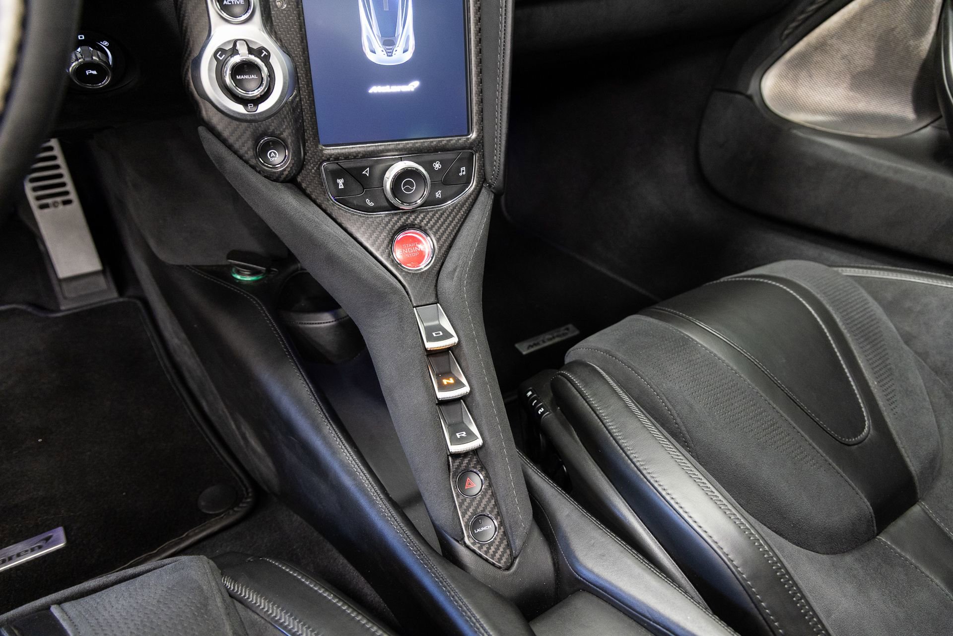 Used 2018 McLaren 720S Performance photo 17