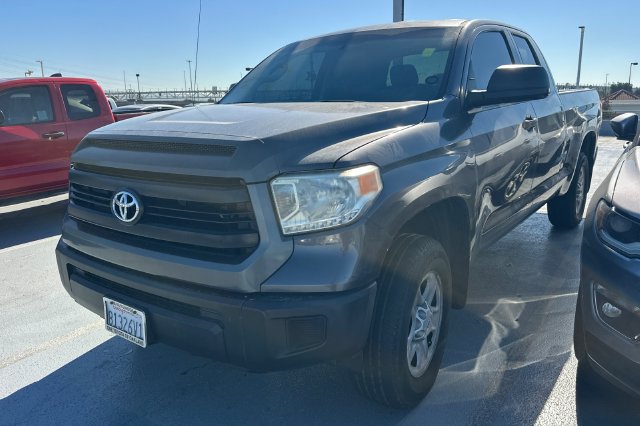 Used 2015 Toyota Tundra SR w/ Tow Package
