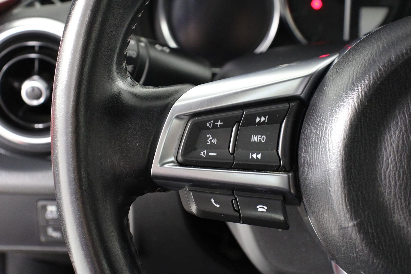 2016 MAZDA MX-5 Miata Grand Touring