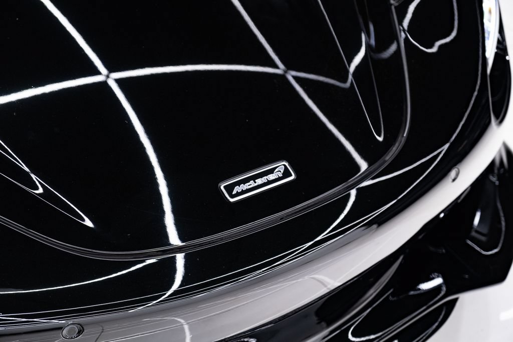 Used 2024 McLaren 750S Spider photo 10