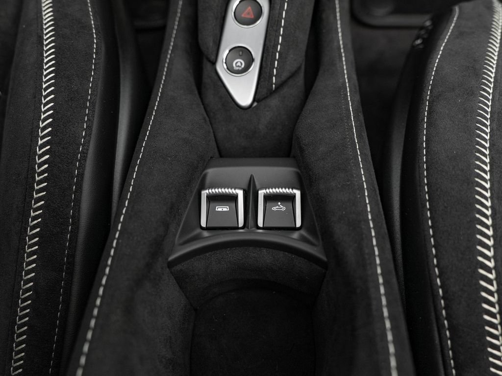 New 2026 McLaren 750S Spider photo 21