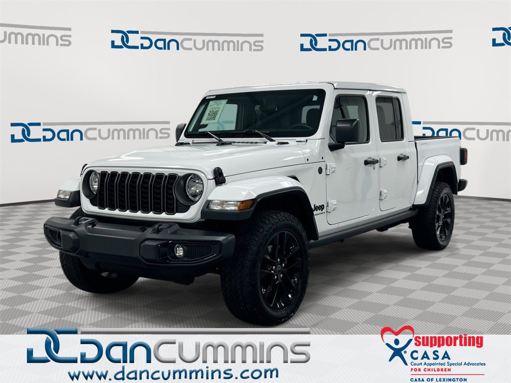 2024 Jeep Gladiator Sport