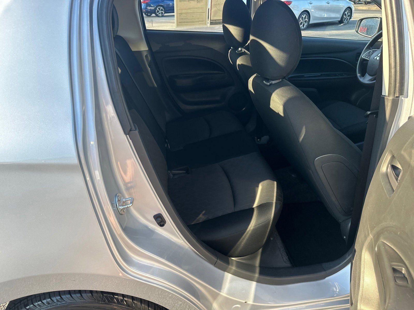 2022 Mitsubishi Mirage ES