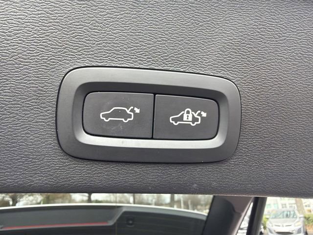 2023 Volvo Xc40 Recharge Plus