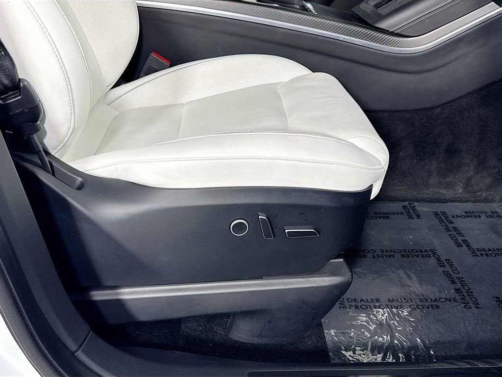 2022 Tesla Model X Plaid