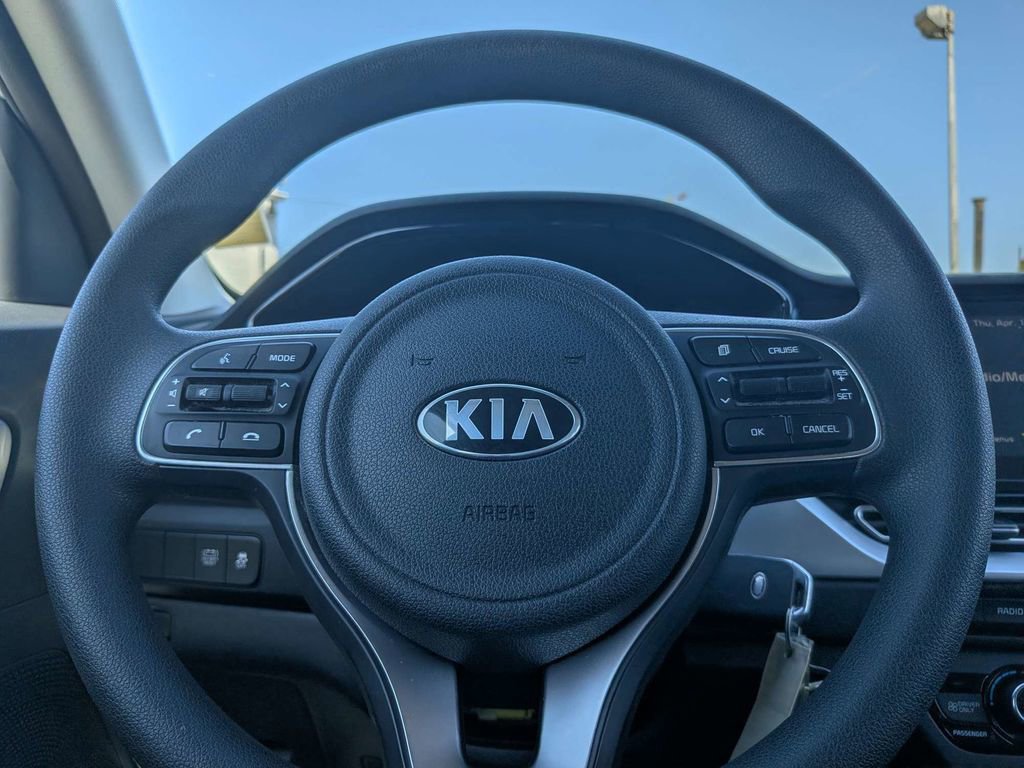 2021 Kia Niro LX