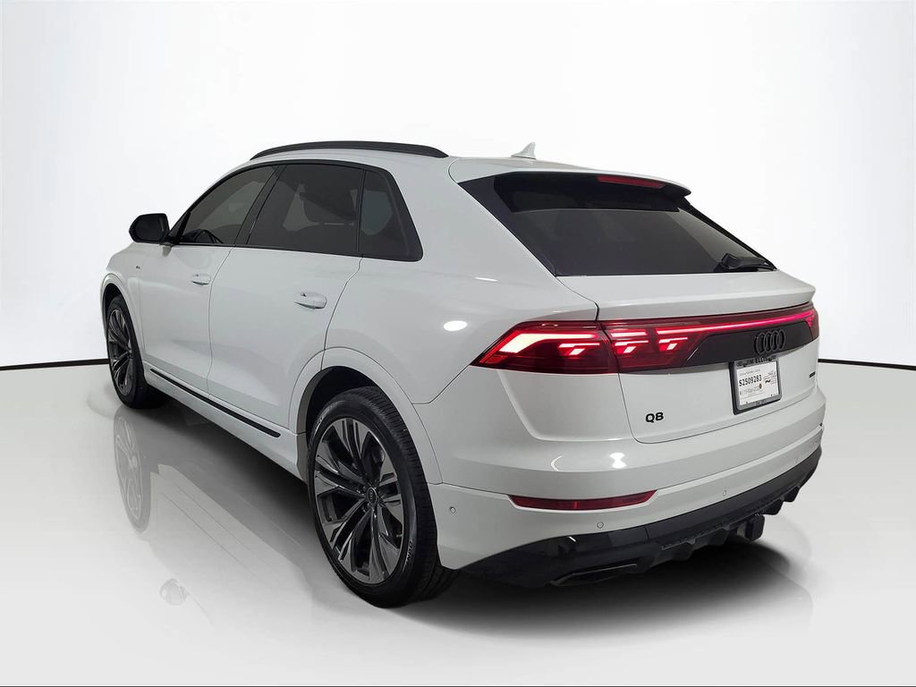 2026 Audi Q8 Prestige