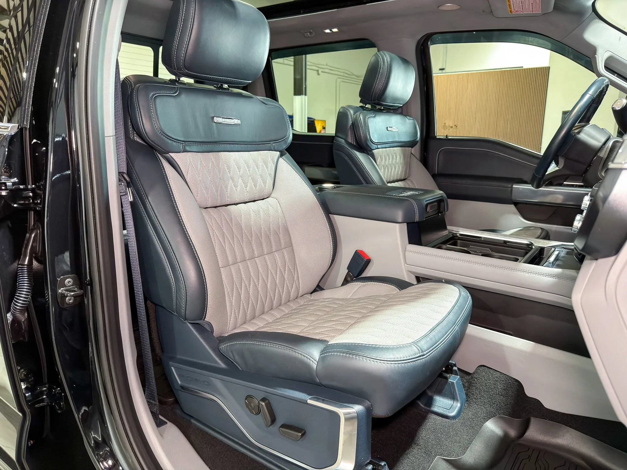 2024 Ford F-250 Super Duty Limited - Photo 26