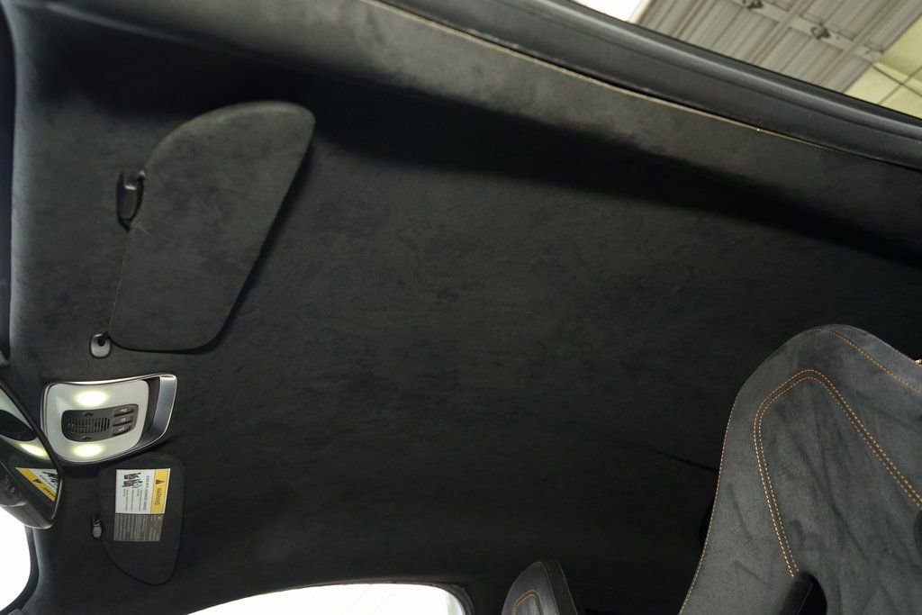 Used 2019 McLaren 600LT photo 30