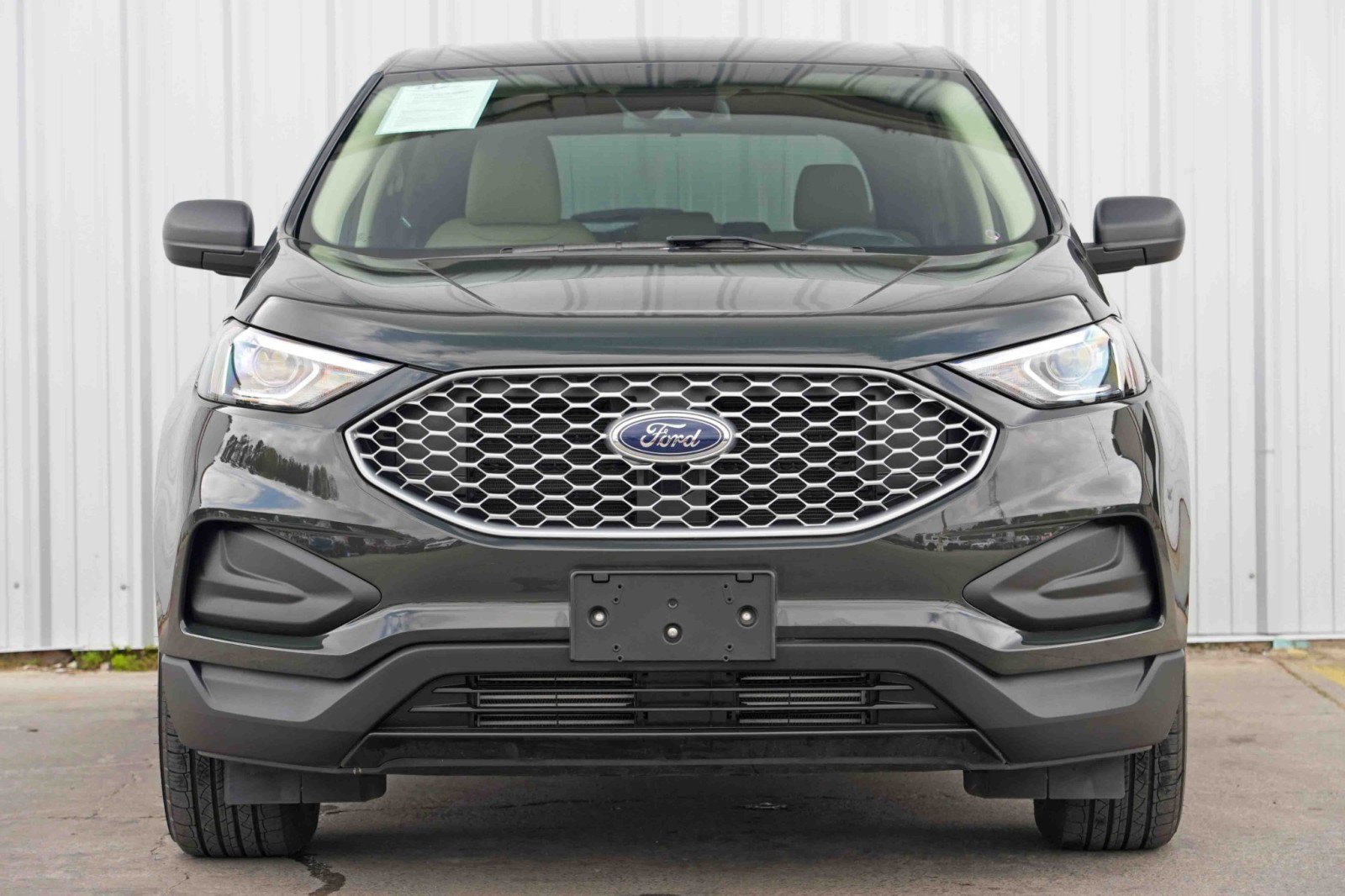 2023 Ford Edge SE