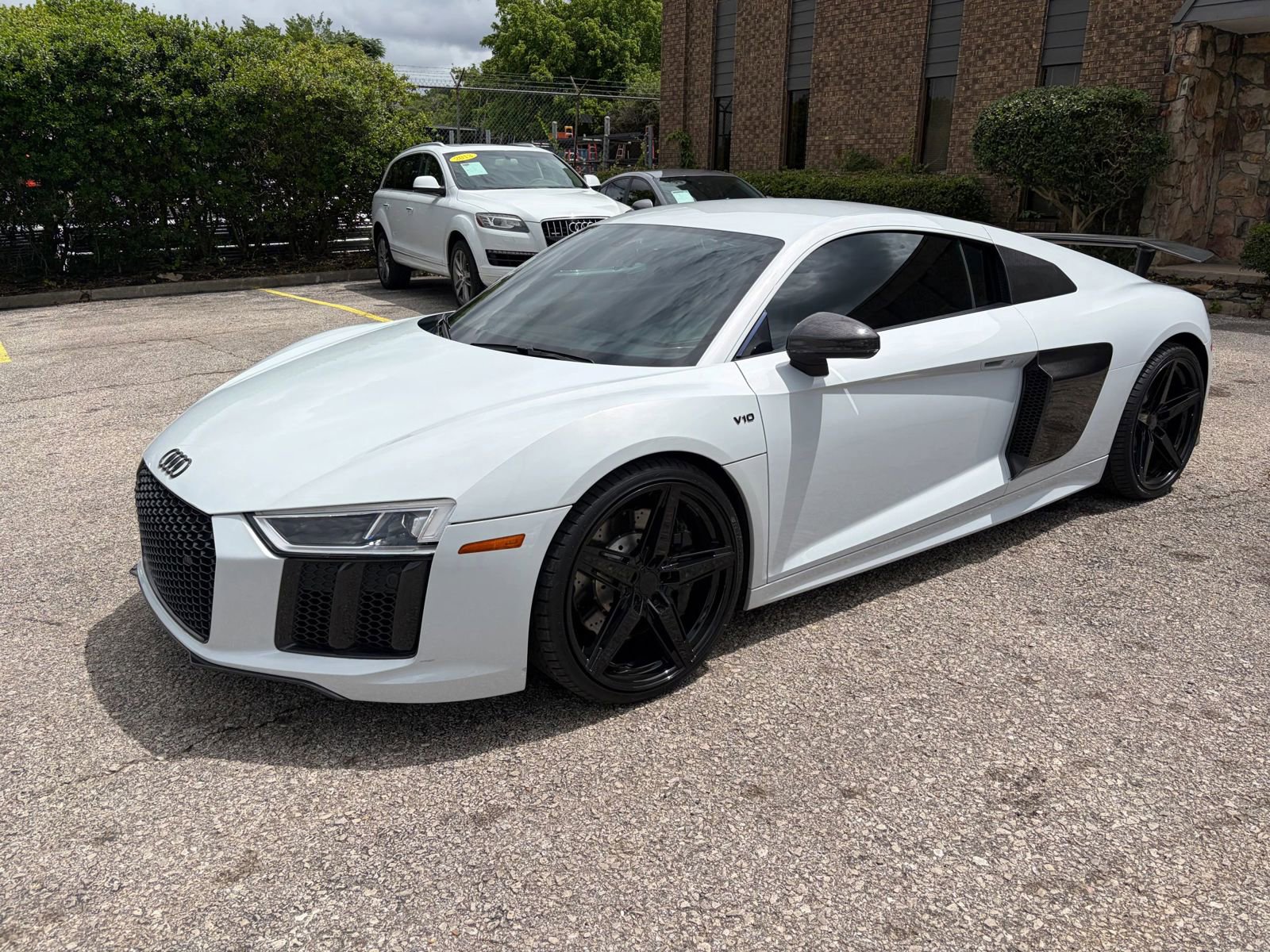 Used 2018 Audi R8 V10 plus