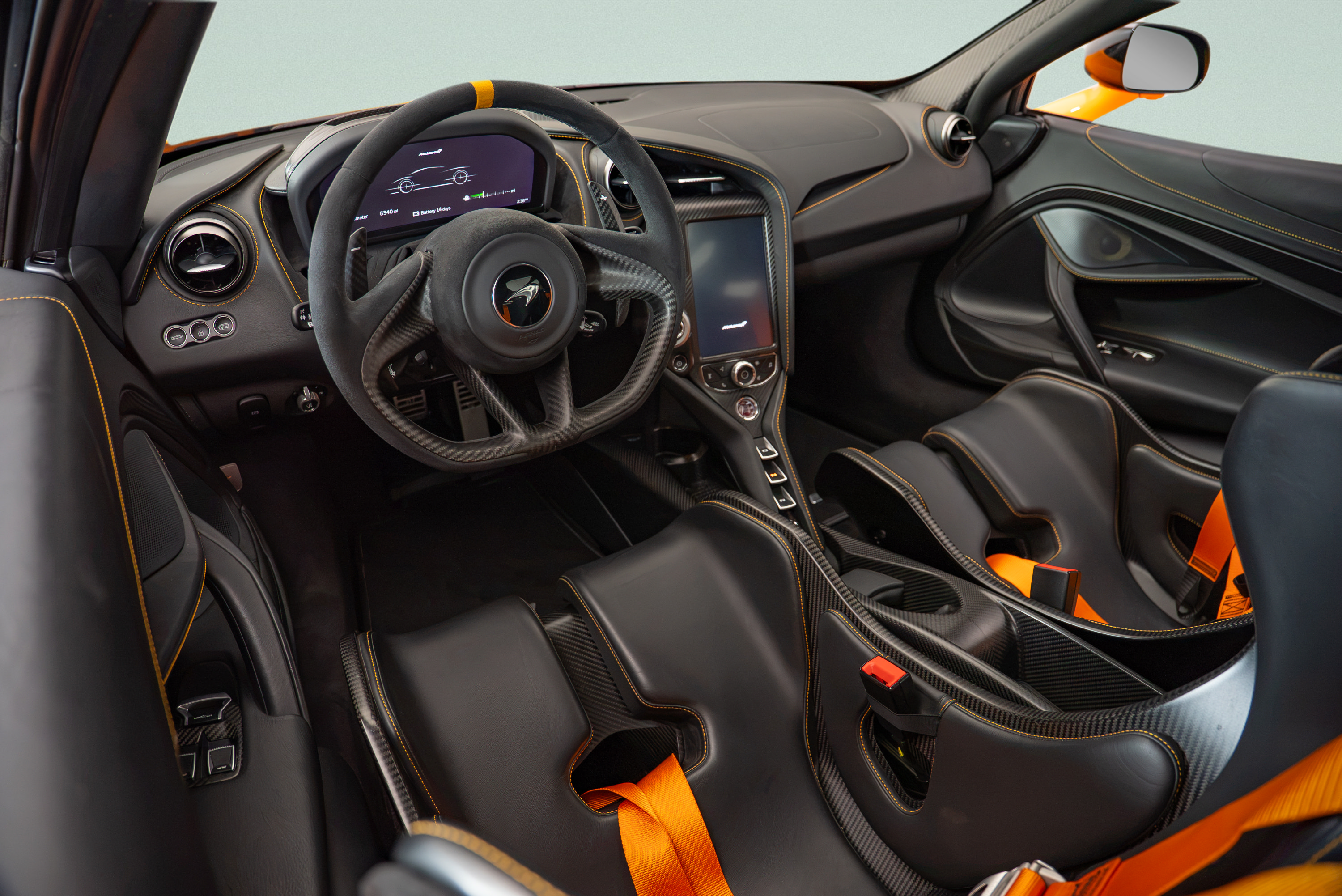 Used 2021 McLaren 765LT photo 7