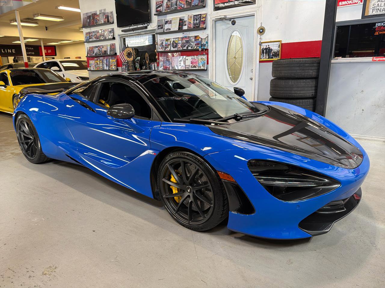 Used 2020 McLaren 720S Performance photo 28