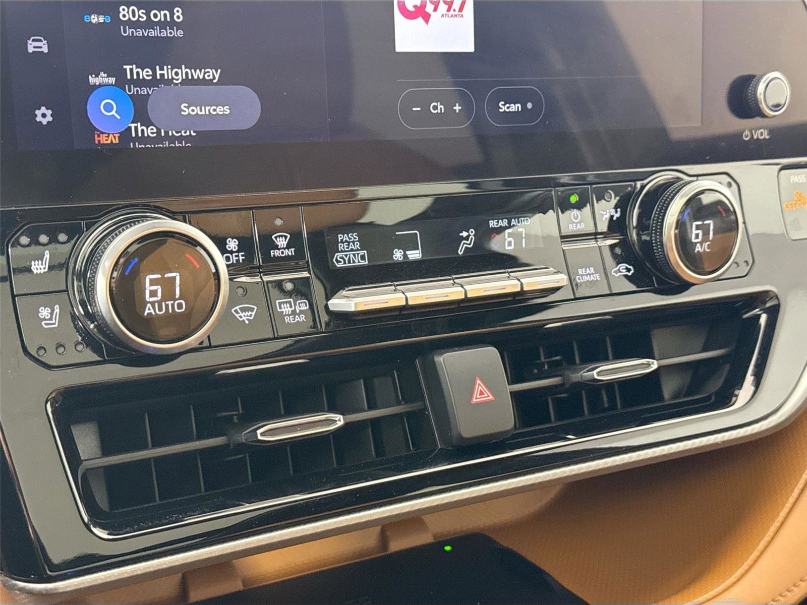 2024 Toyota Highlander Platinum