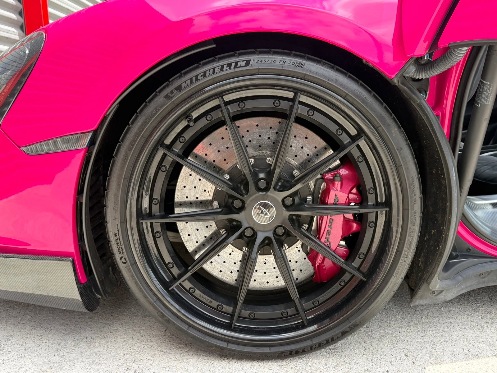 Used 2019 McLaren 600LT photo 30