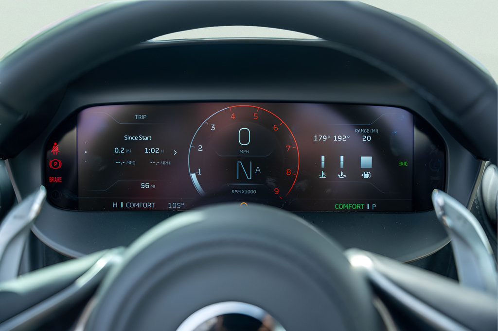 New 2026 McLaren 750S photo 42