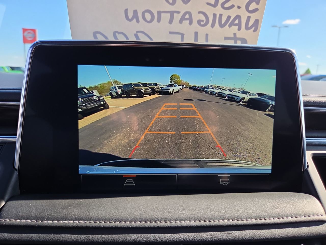 2023 GMC Yukon XL SLE