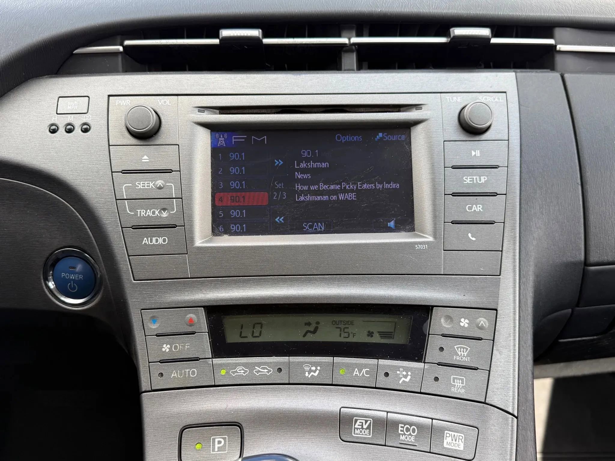 2013 Toyota Prius Two